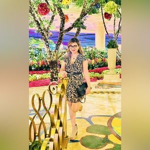 Meet your Posher, Mavil